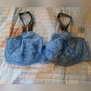 Victoria's Secret Light Blue Lace Underwire Bra